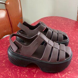 Crocs Purple Platform Fisherman Sandal